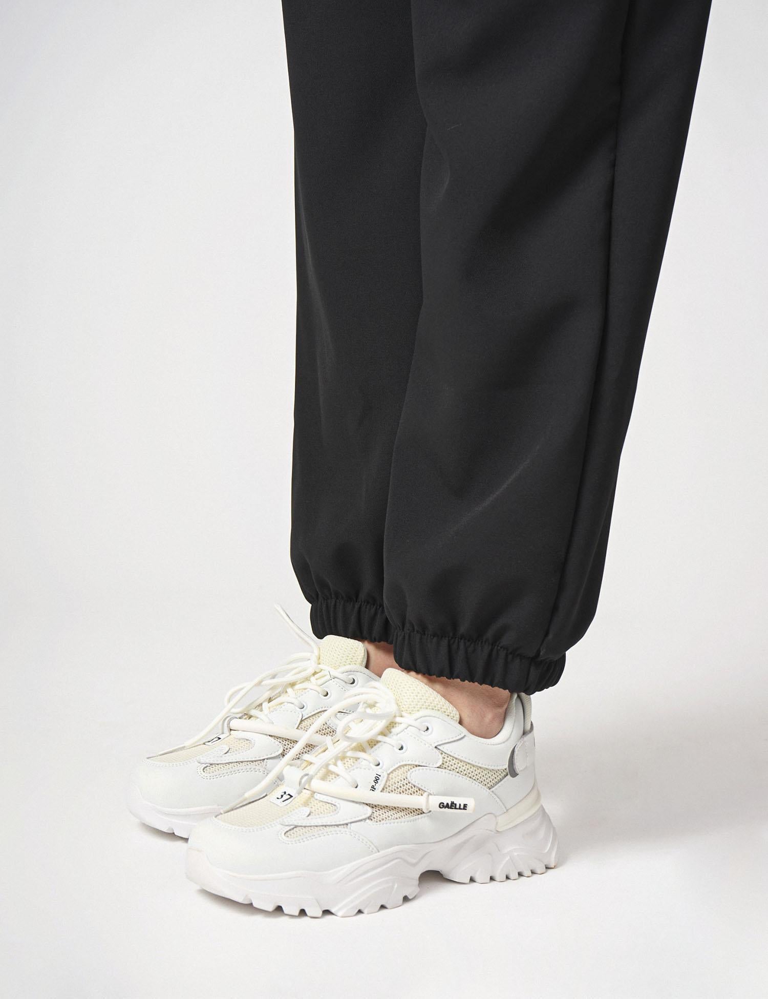 Sneakers runner