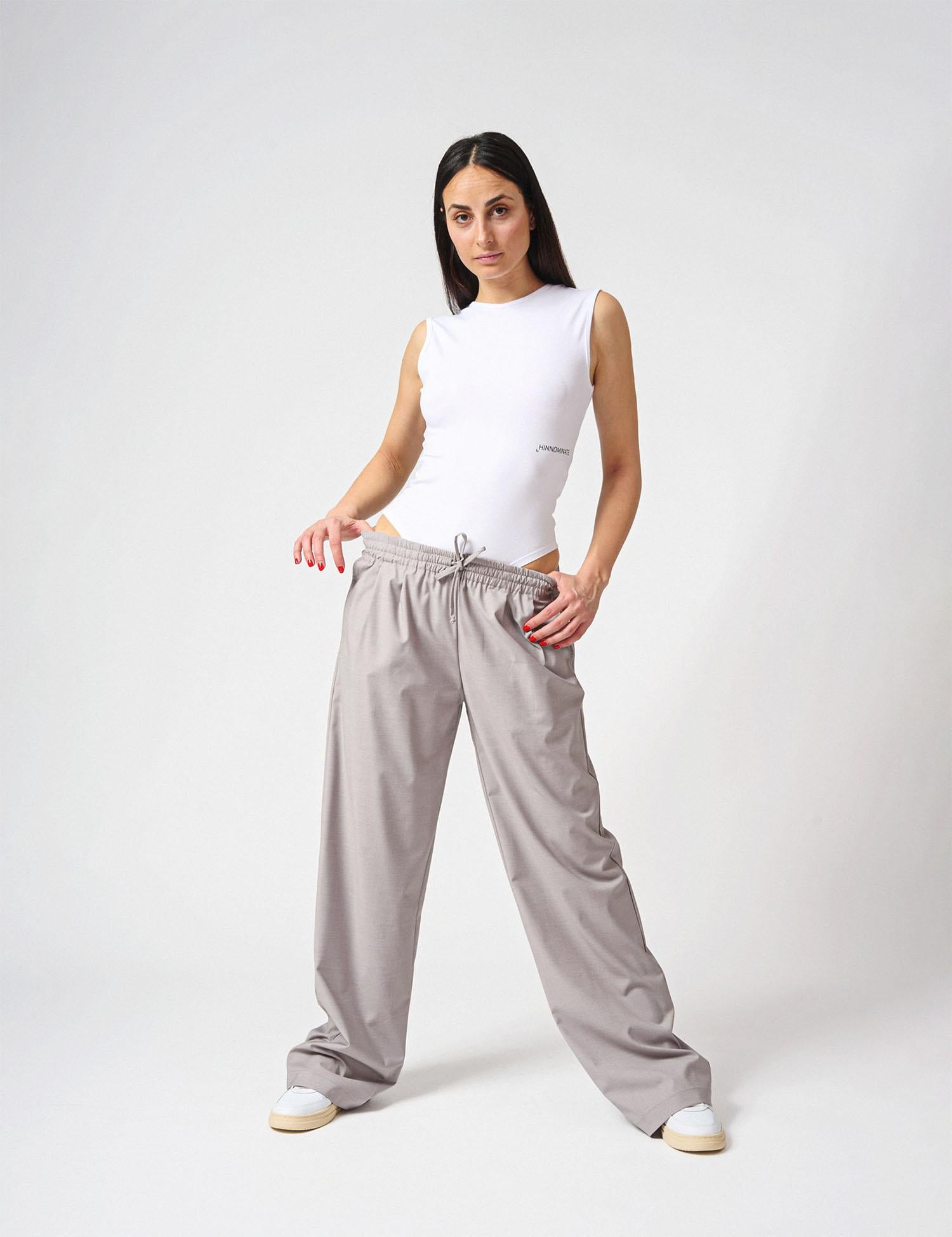 Pantalone over con pences