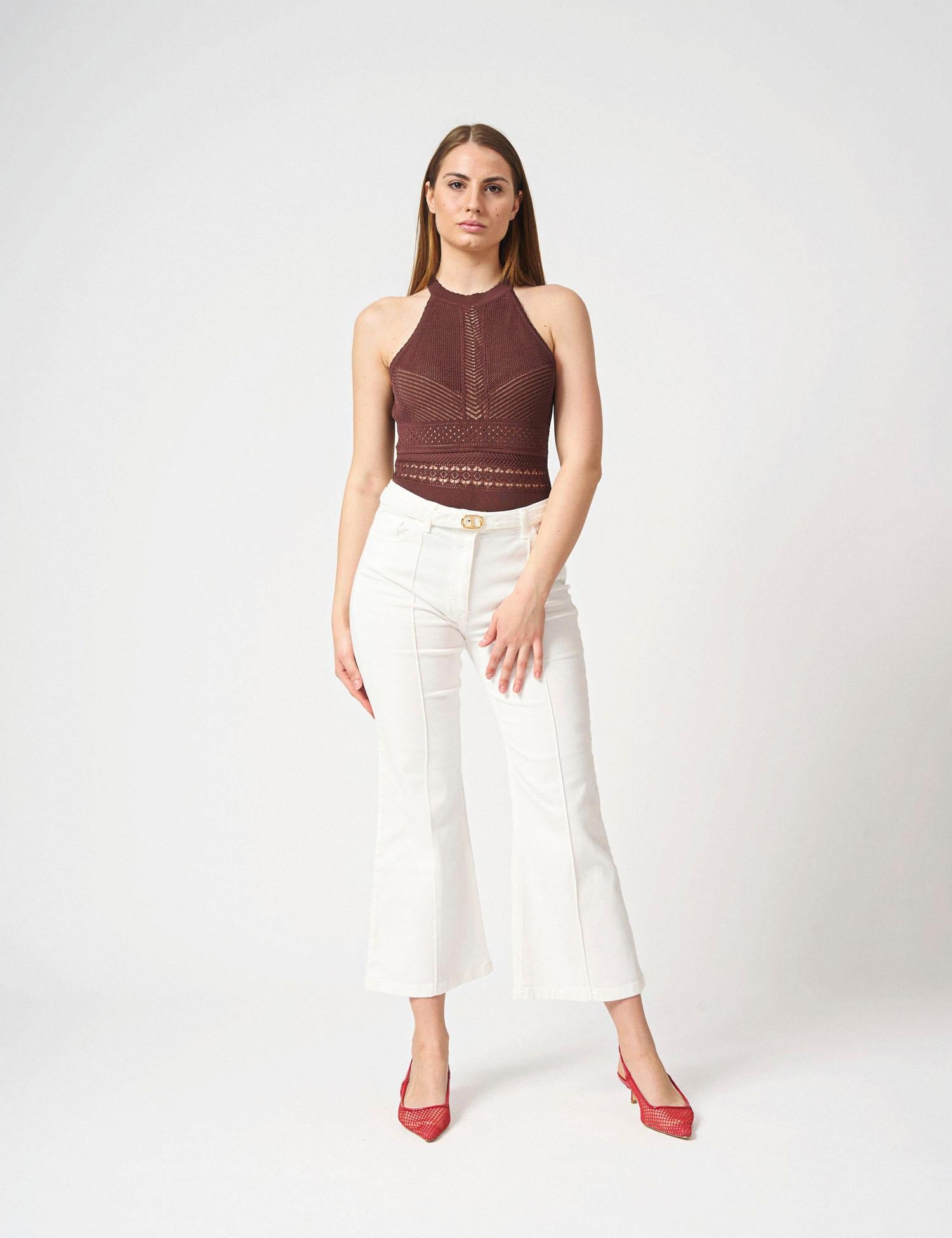 Body smanicato in maglia