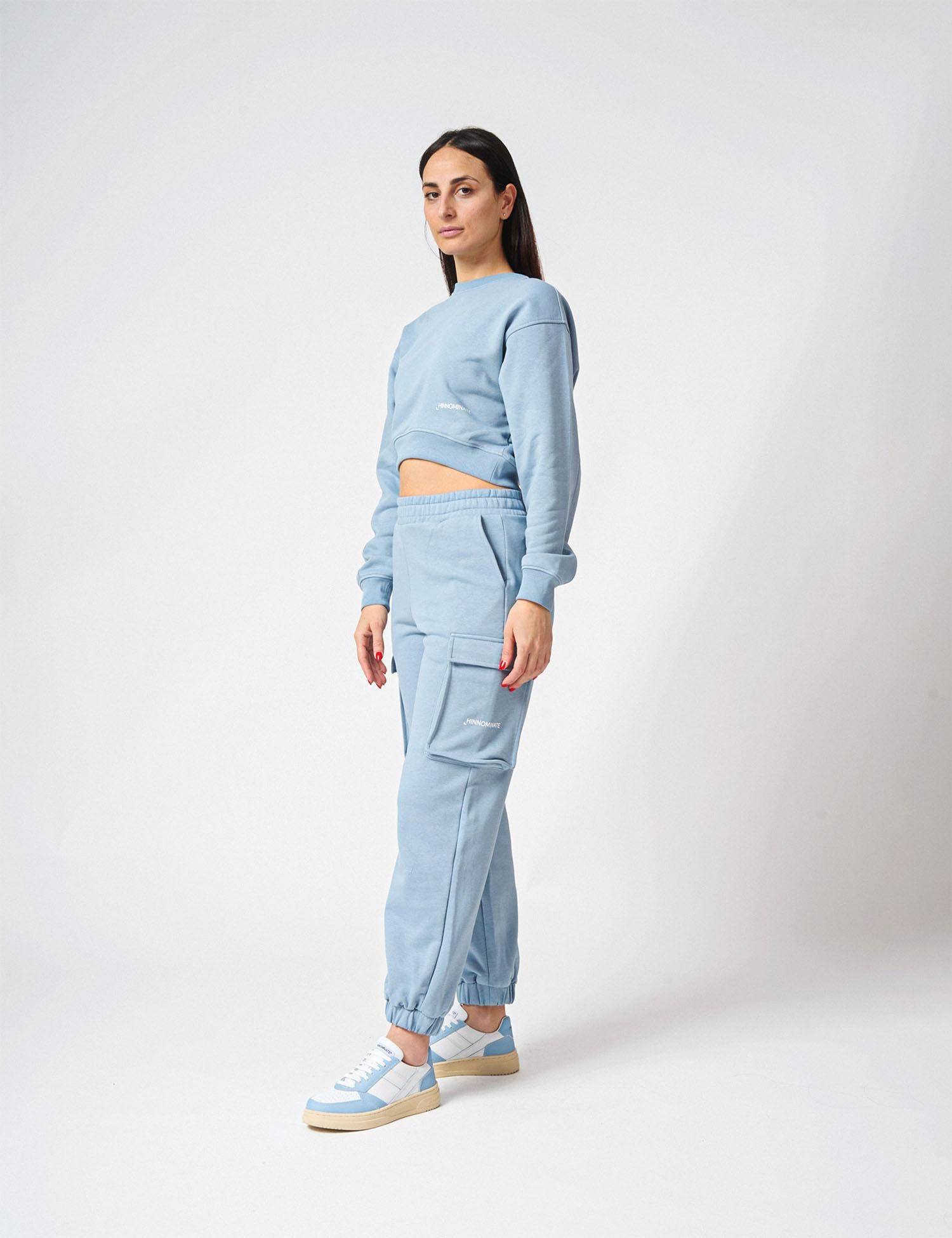 Pantalone con tasconi laterali