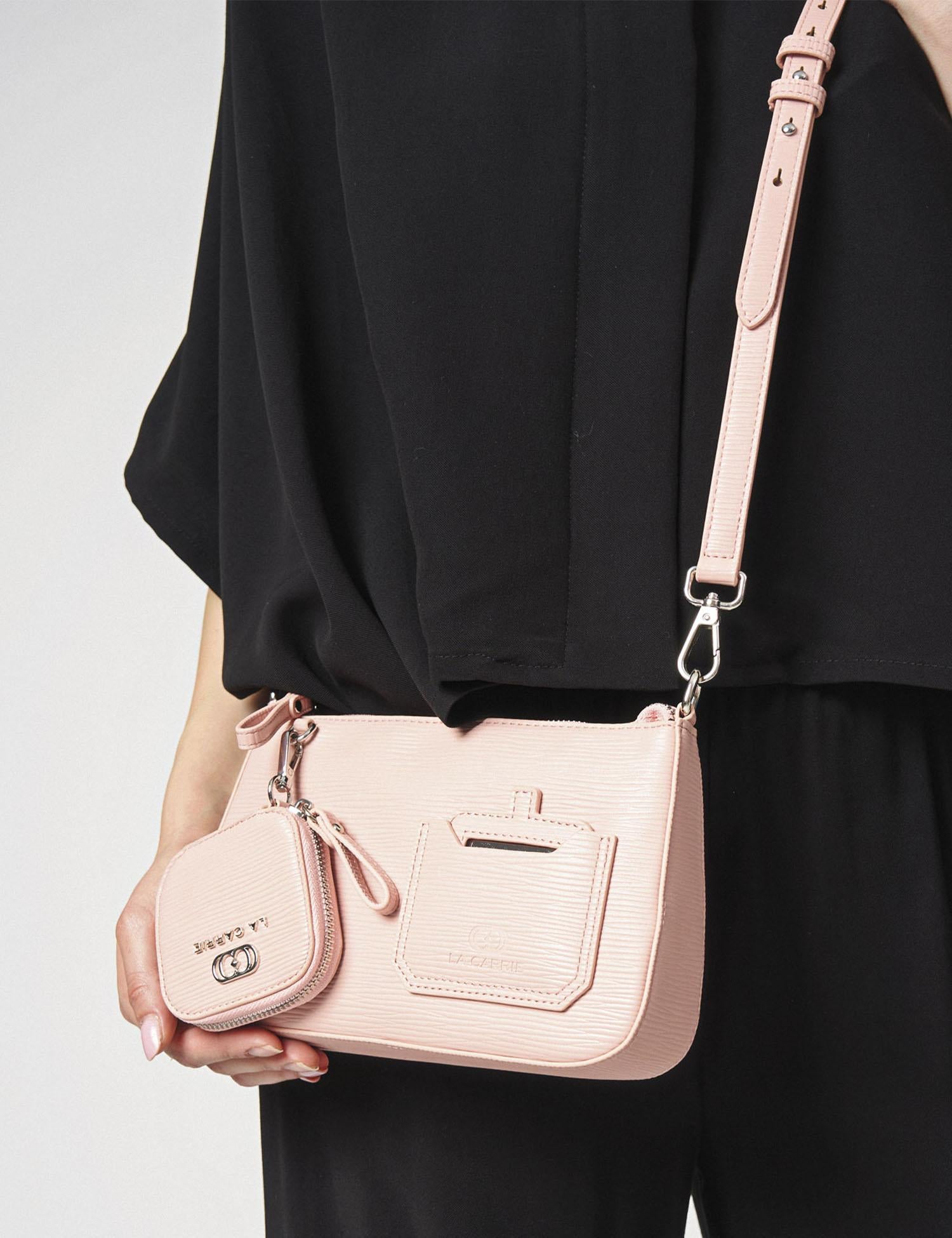 Pocket shoulder bag