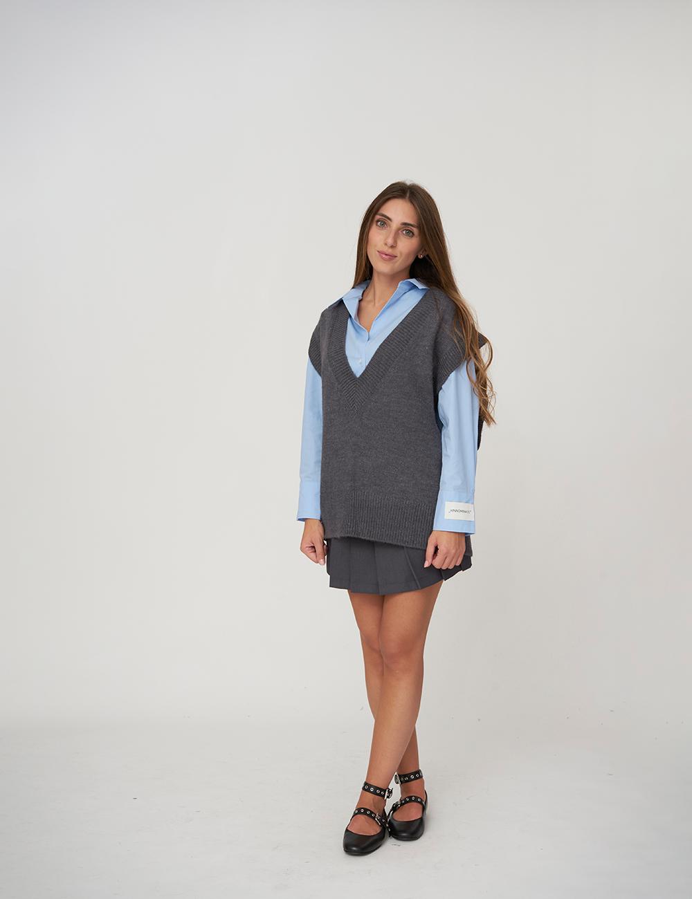 Smanicato scollo a V