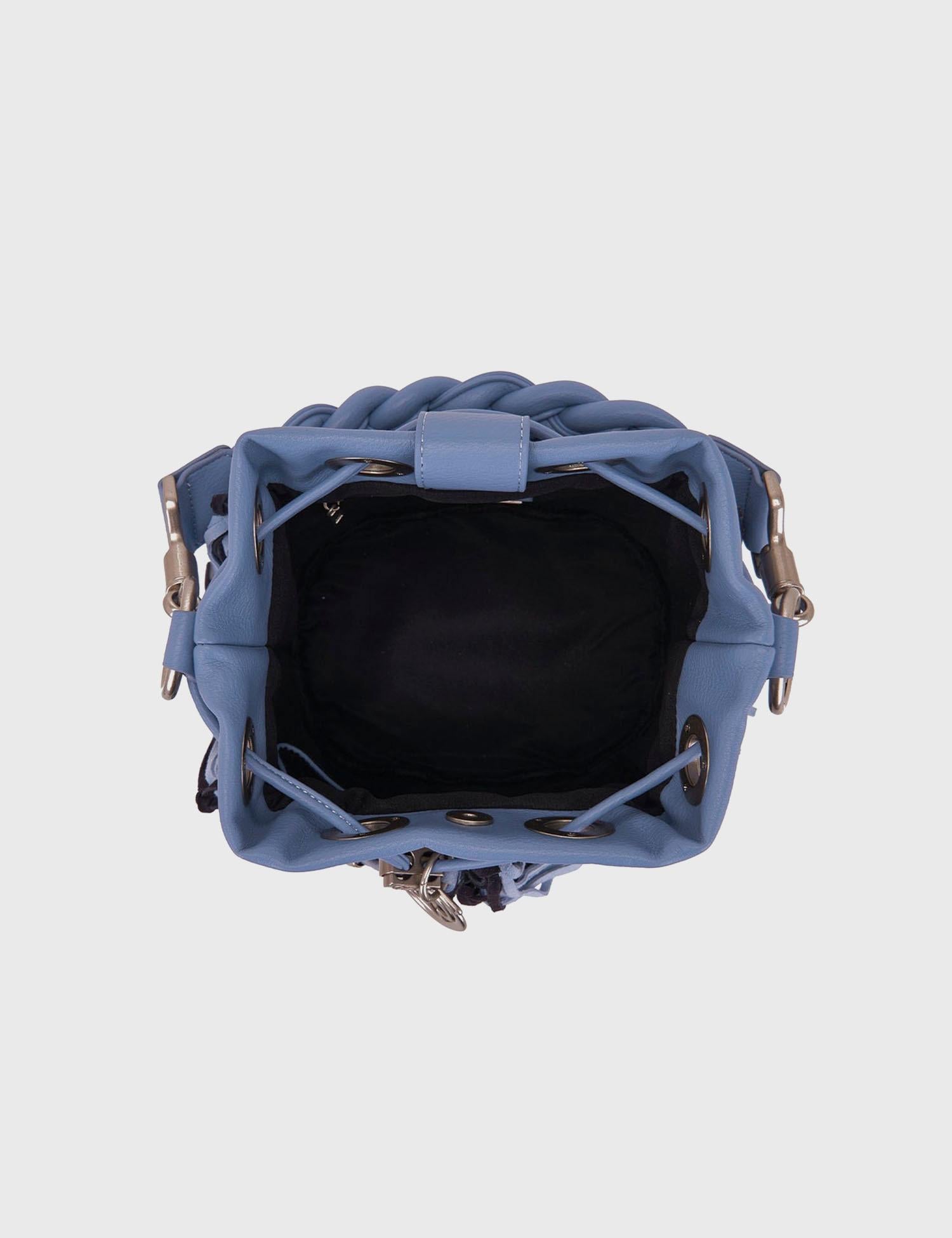 Legacy bucket