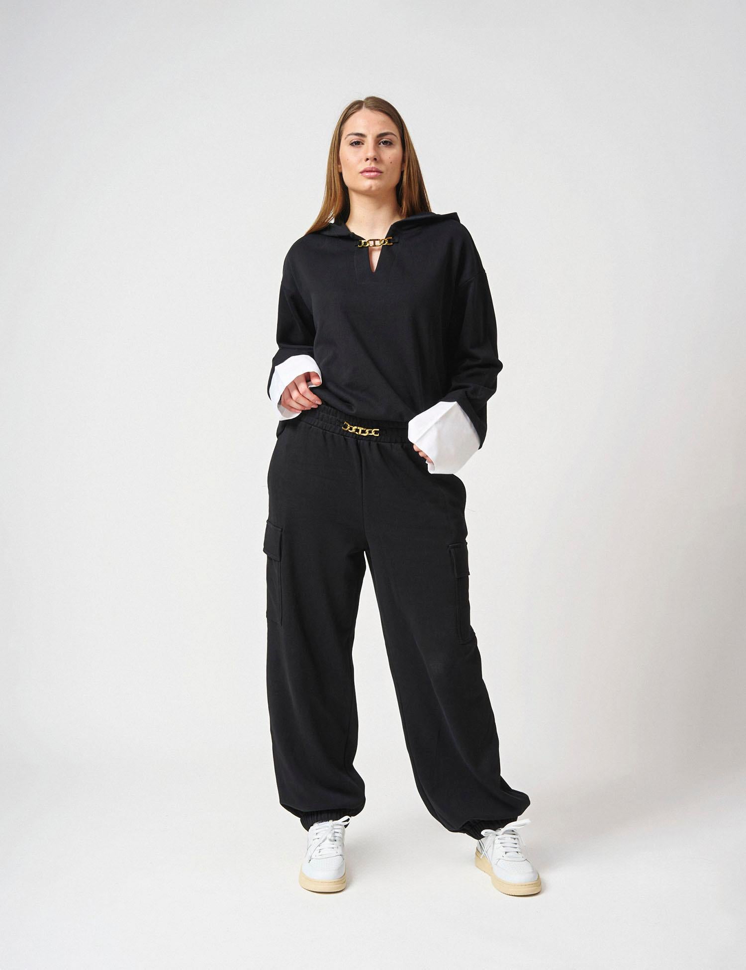 Pantalone jogging con catena
