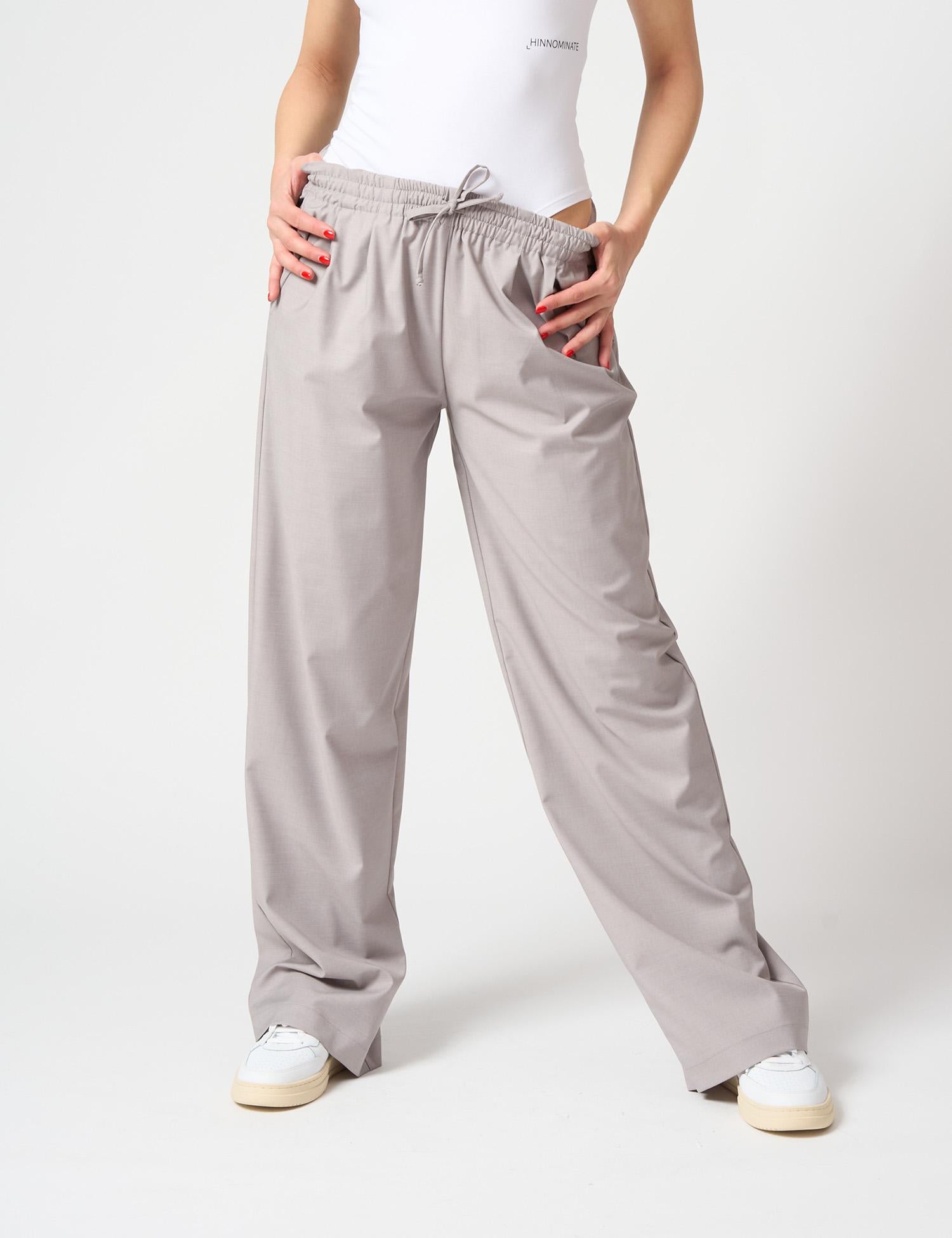 Pantalone over con pences