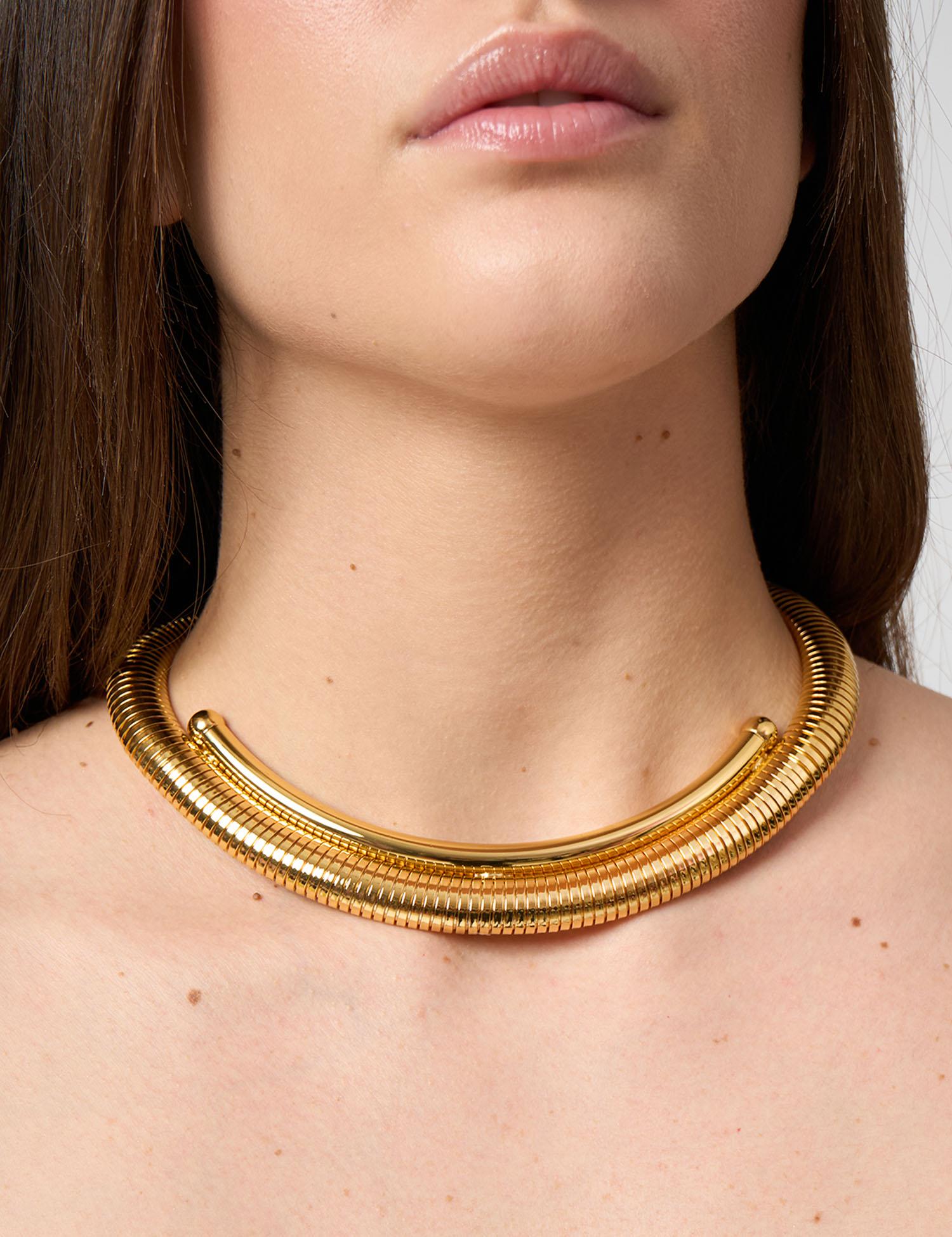 Collana elastica