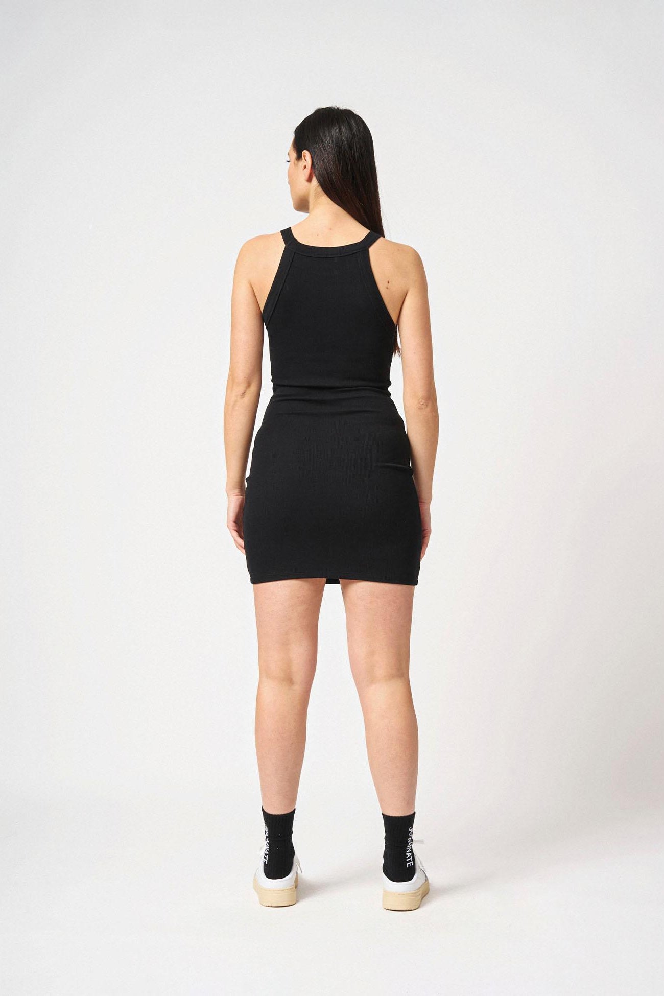 Abito corto scollo all'americana