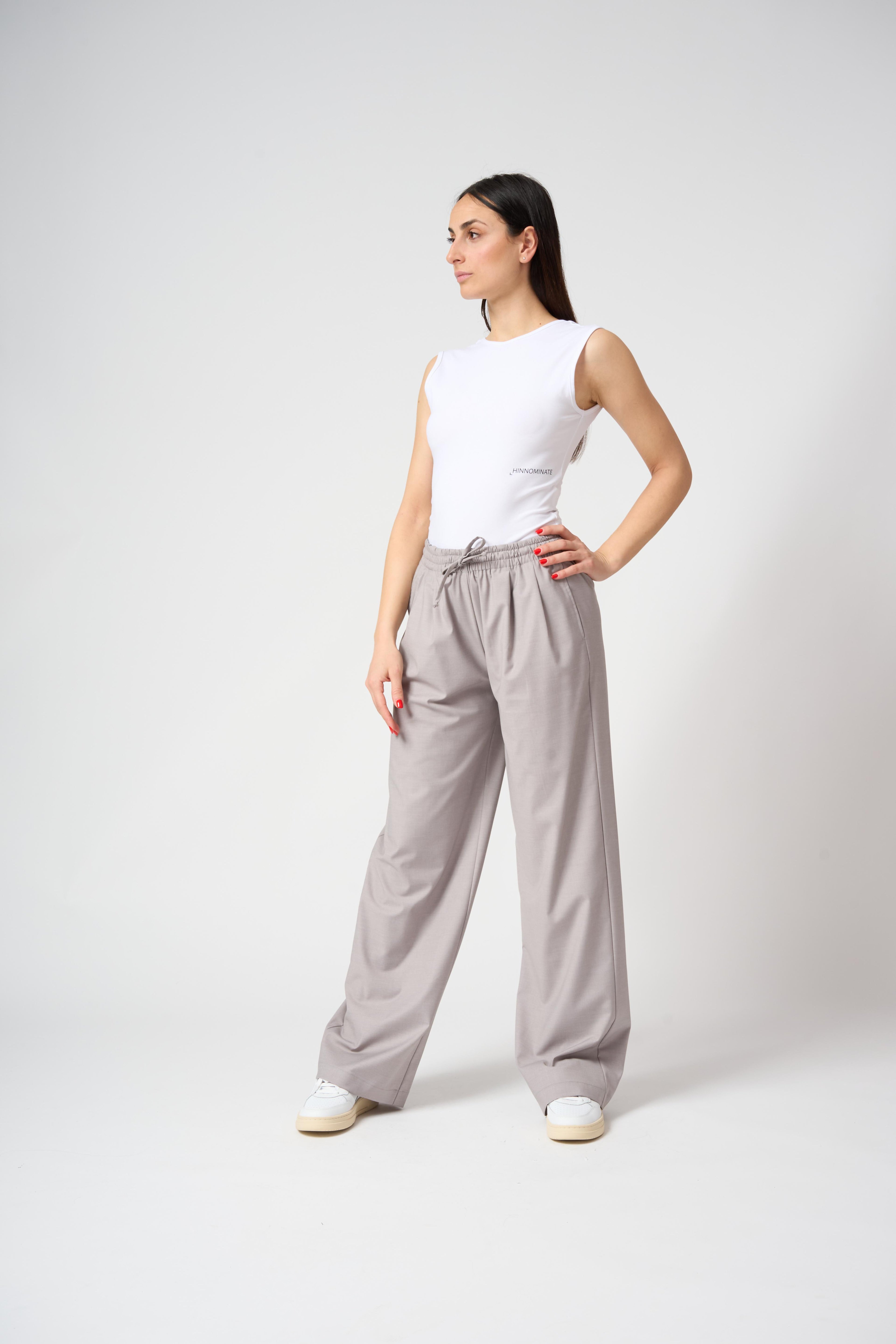 Pantalone over con pences