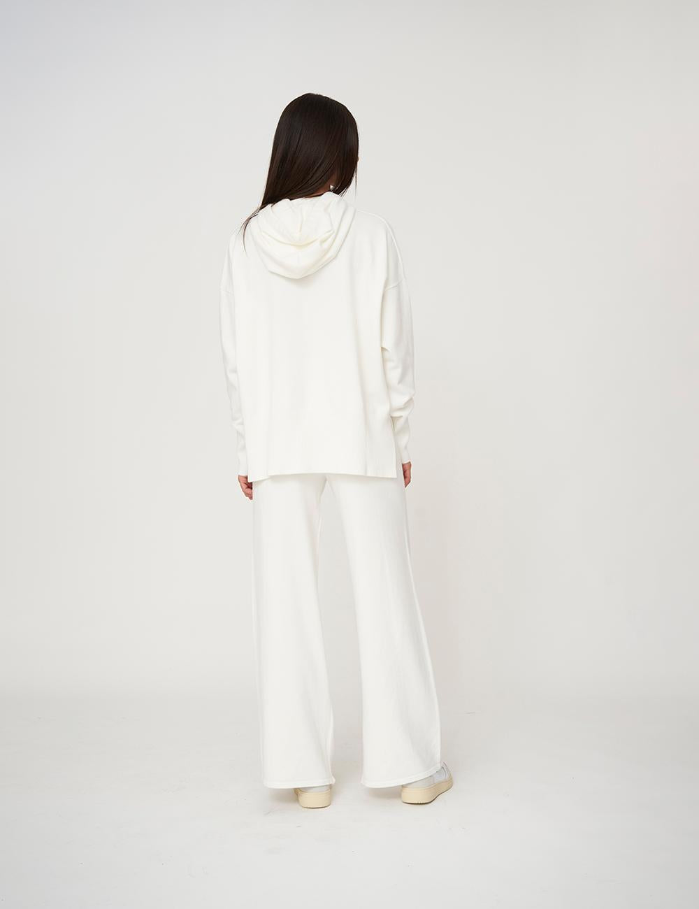 Maglia con cappuccio con spacchi laterali