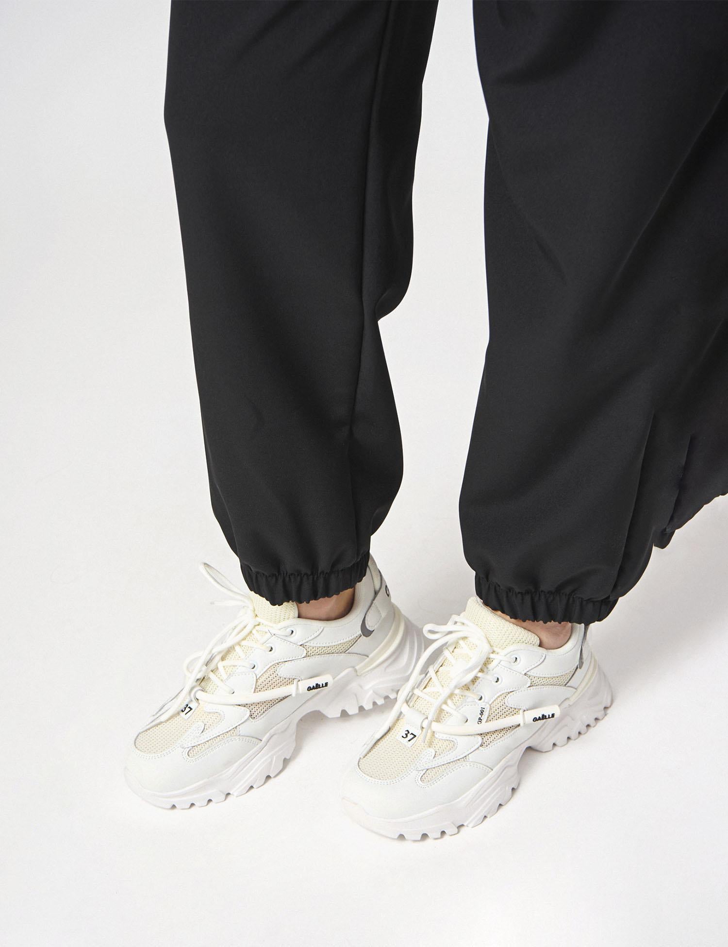 Sneakers runner