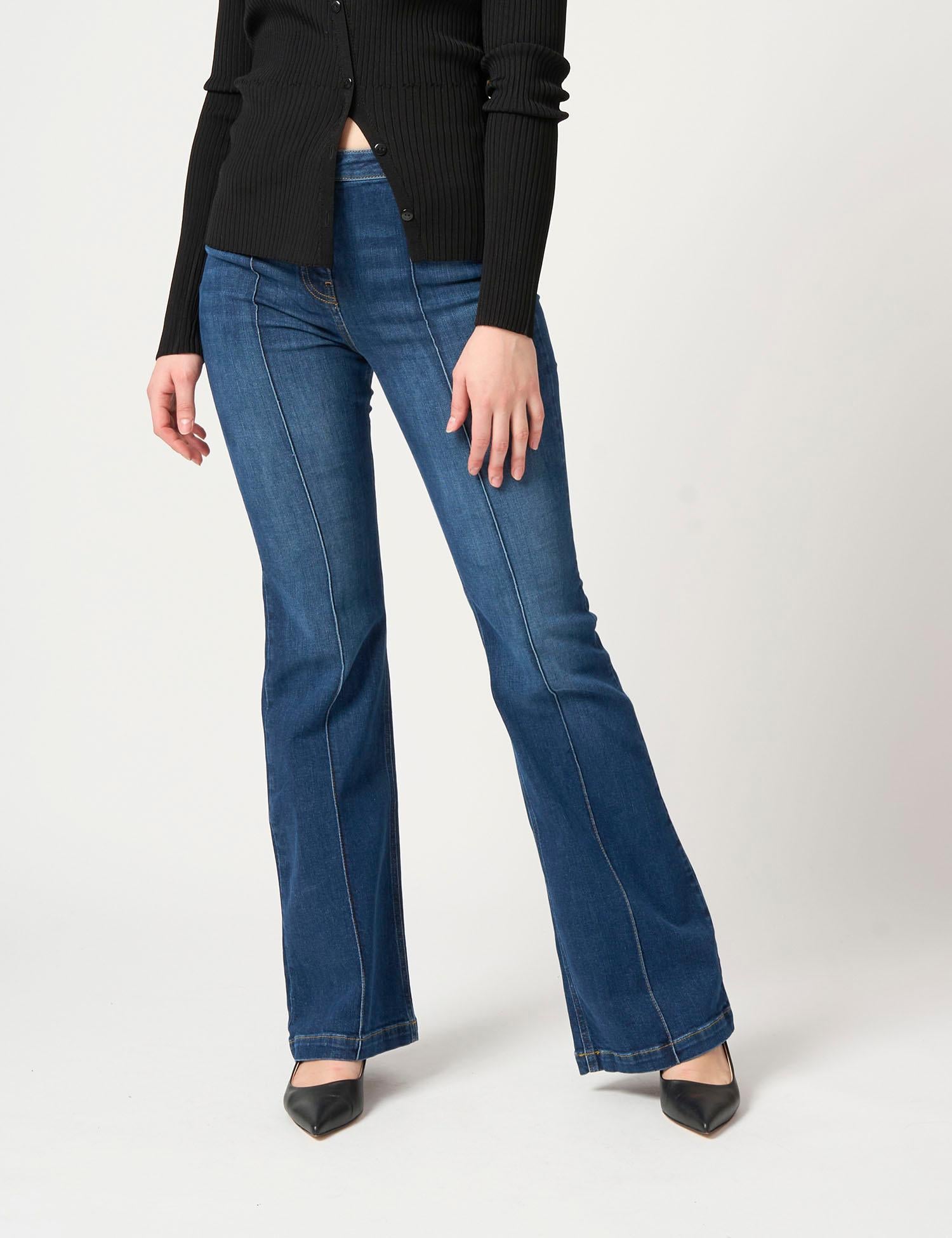 Jeans fit vita alta