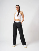 Pantalone dritto con cinto logato