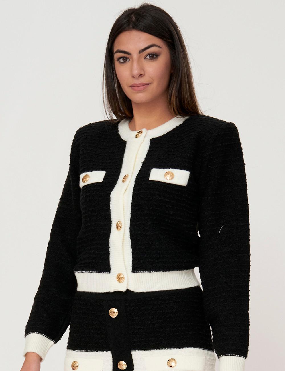 Giacca cropped con bottoni