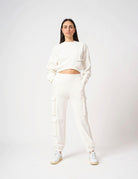 Pantalone con tasconi laterali