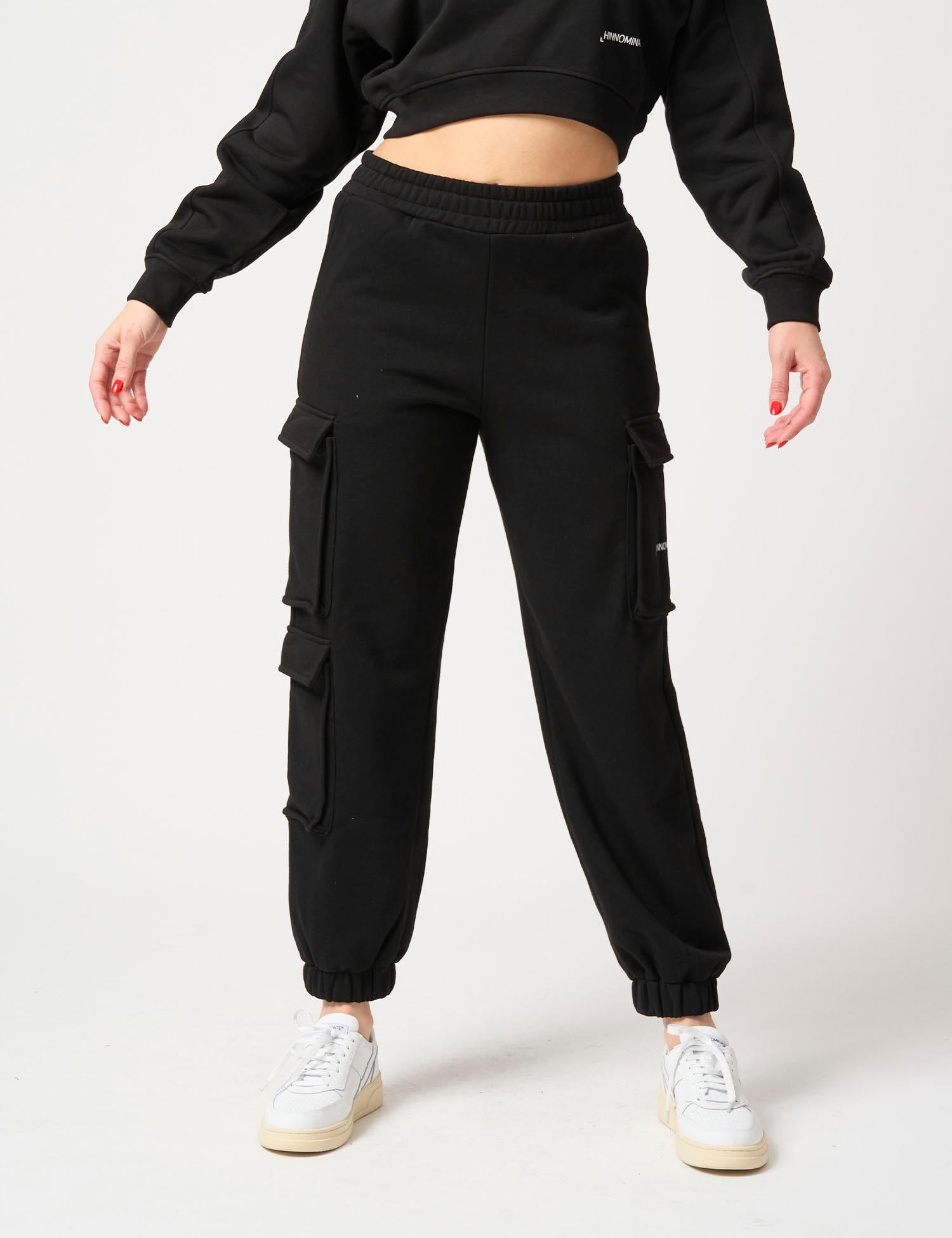 Pantalone con tasconi laterali