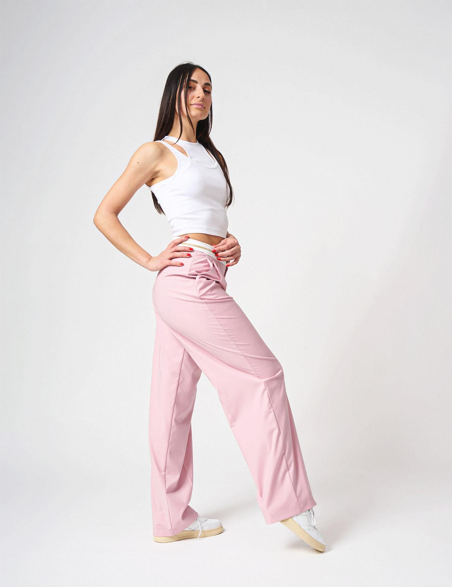 Pantalone dritto con cinto logato