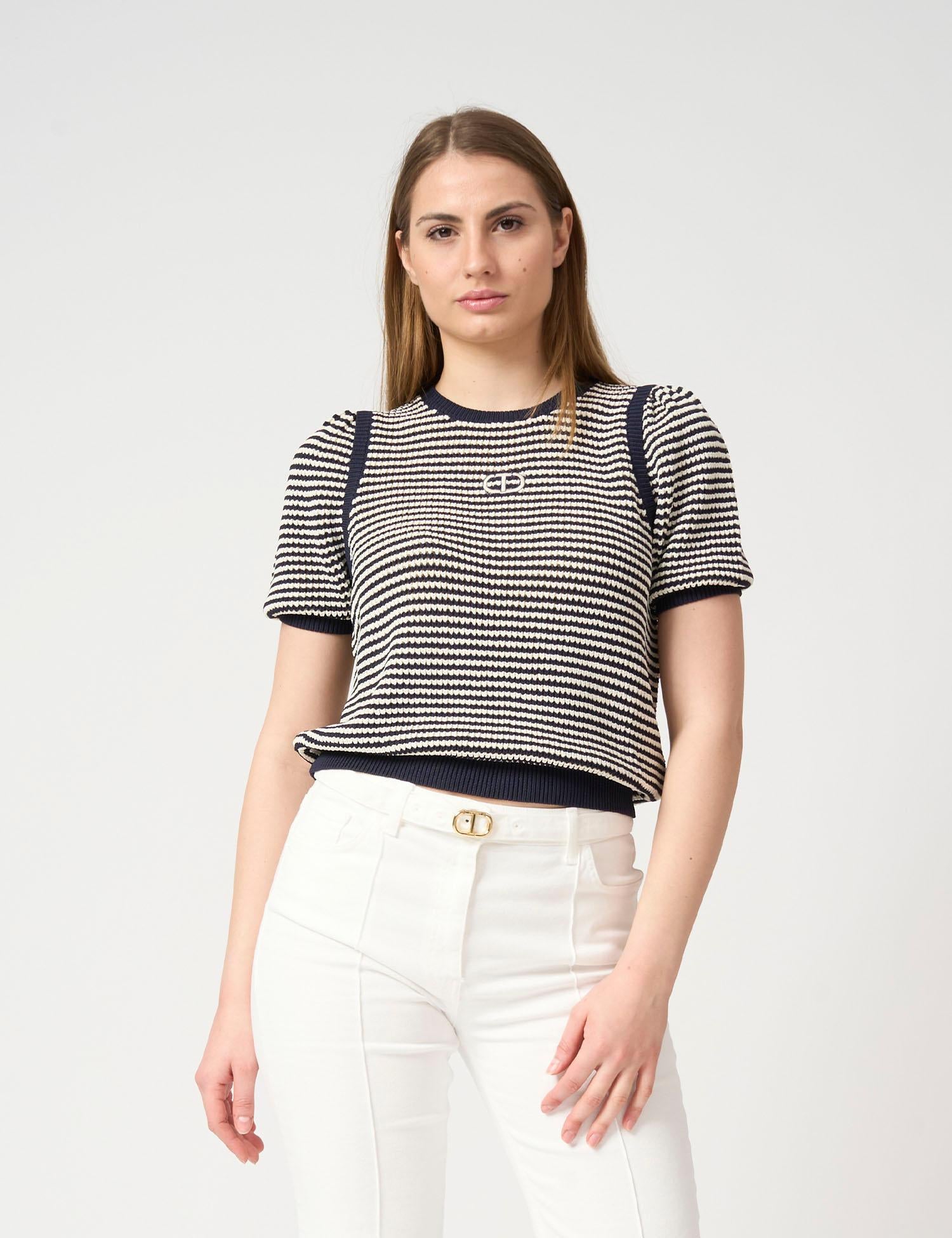 Maglia girocollo rigata