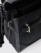 Shoulder strap con logo e applicazioni