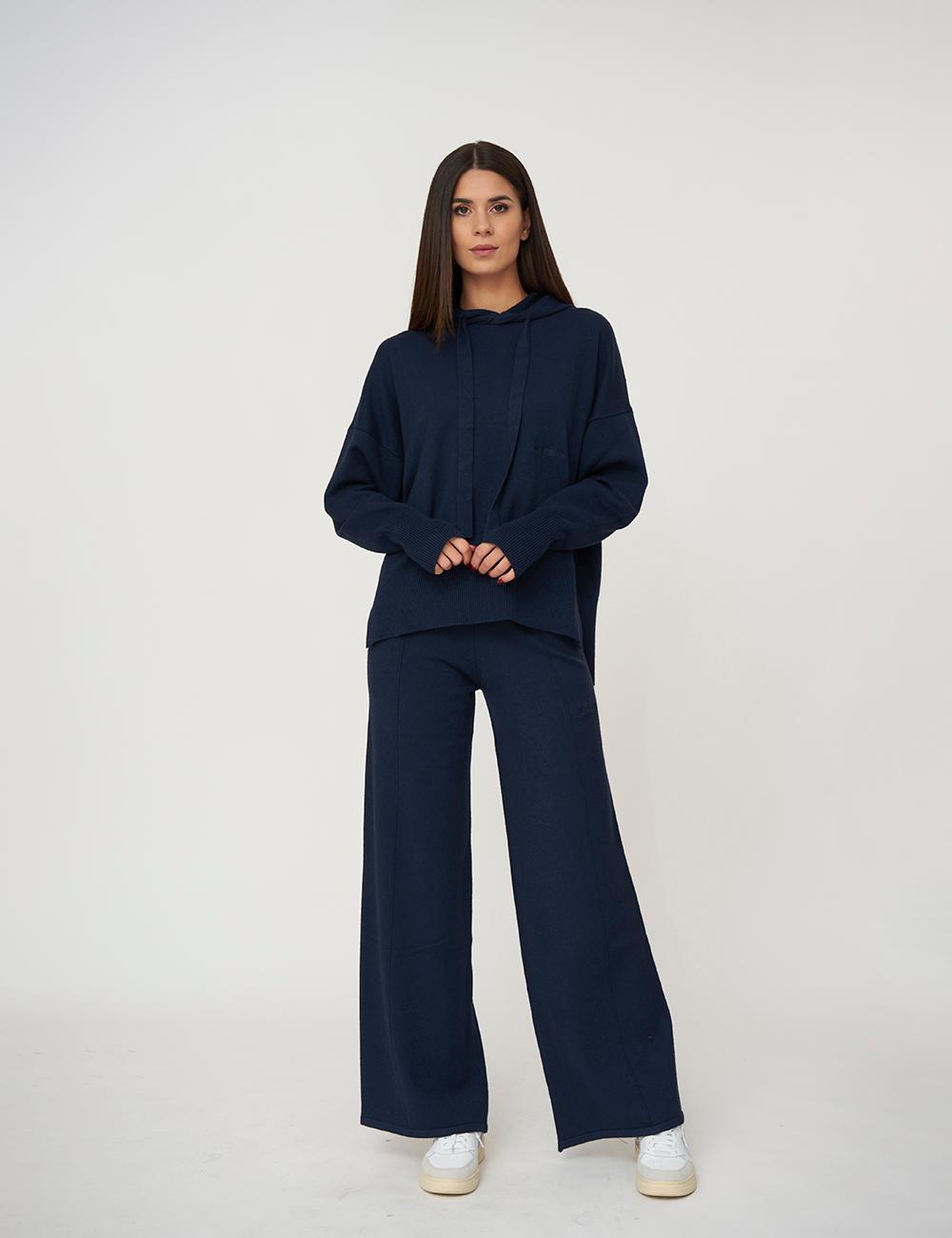 Maglia con cappuccio con spacchi laterali