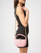 Night edition round pochette