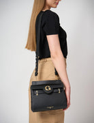 Shoulder strap con logo e applicazioni