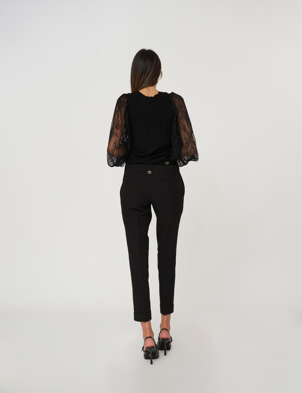 Pantalone alla caviglia