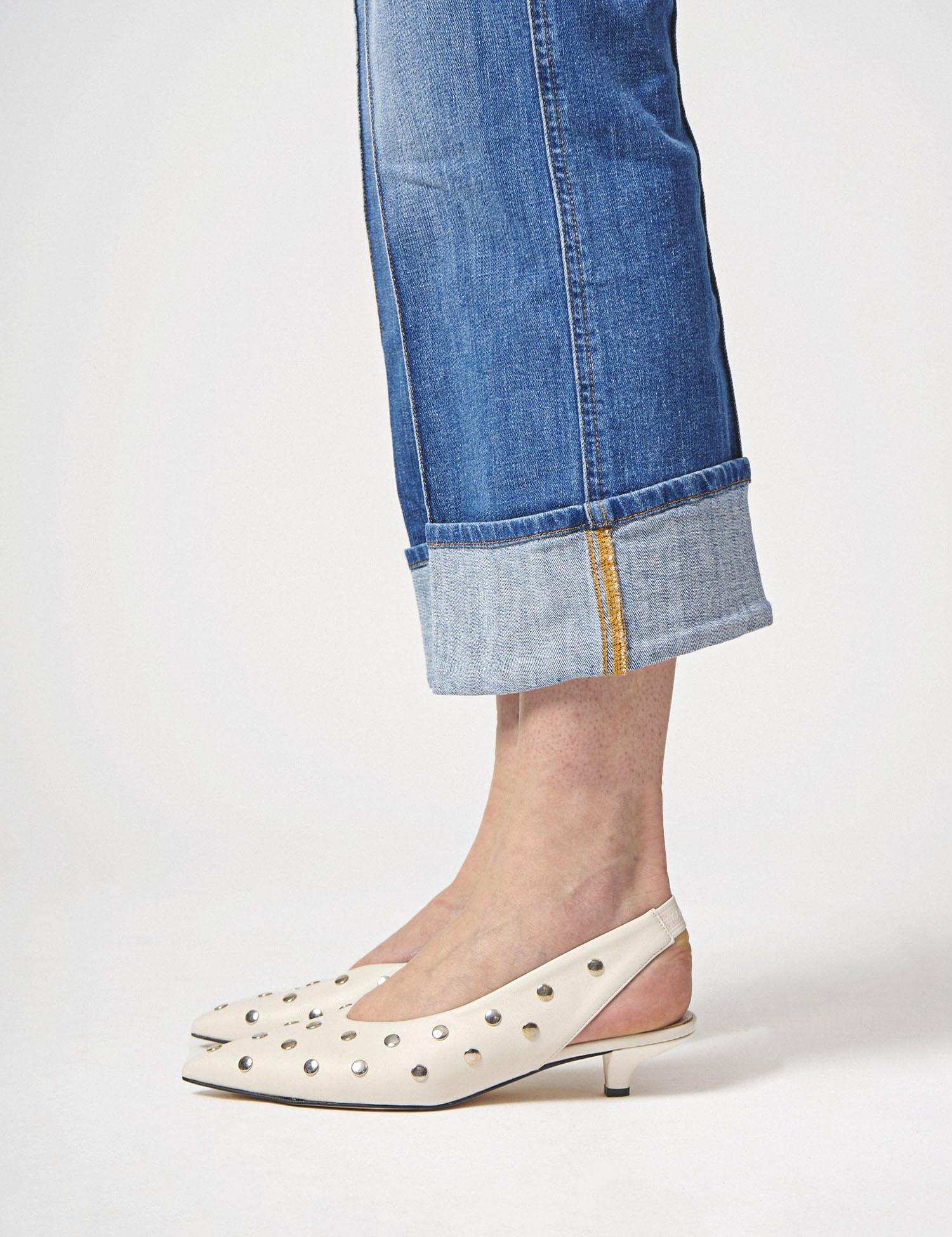 Slingback con borchie