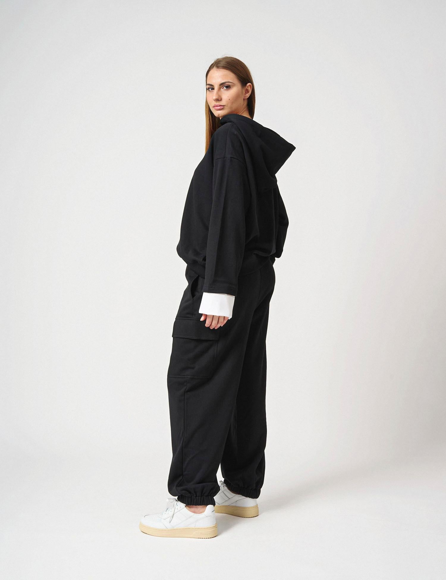 Pantalone jogging con catena