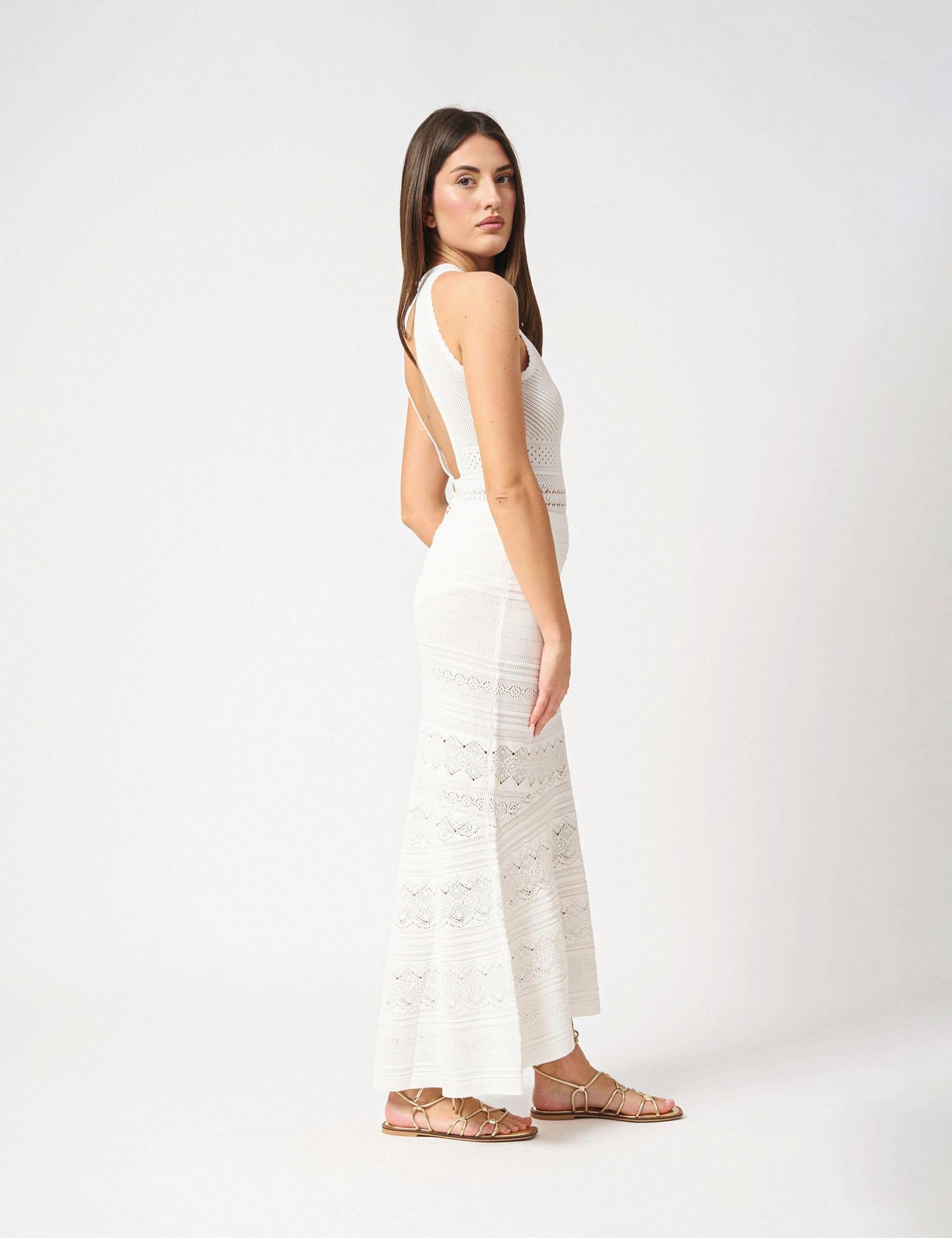 Body smanicato in maglia