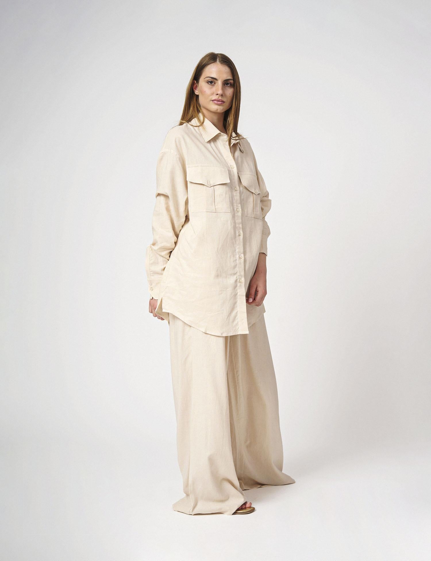 Camicia in lino con tasche